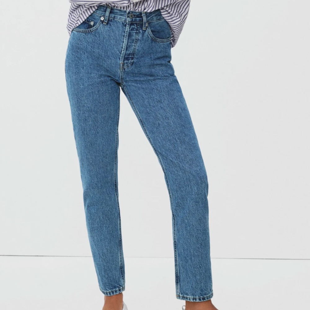 Everlane '90s Cheeky Jean